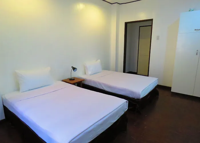 Resort Aozora Seaside Mactan Isla de Mactán