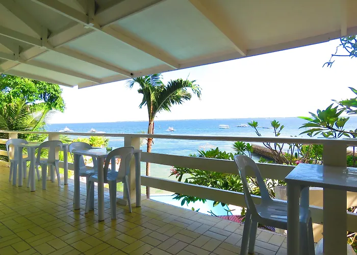 Aozora Seaside Mactan Resort 2*