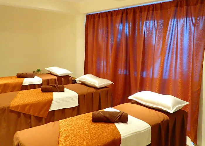 Resort Aozora Seaside Mactan Isla de Mactán