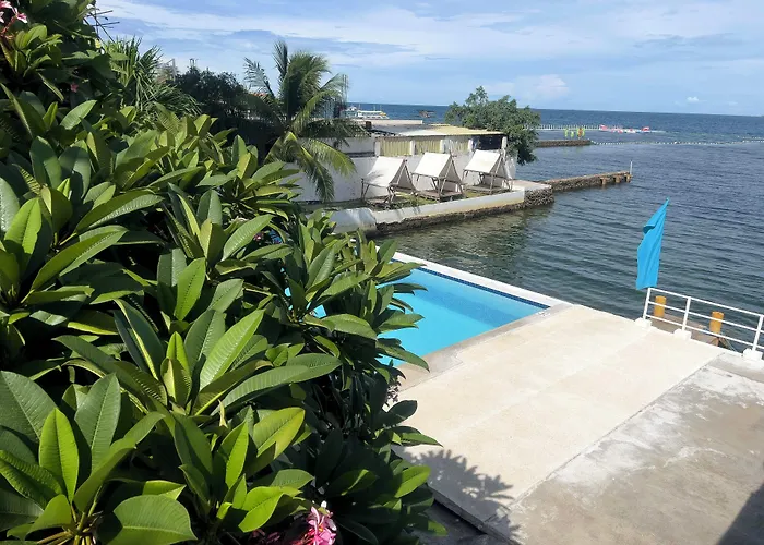 Resort Aozora Seaside Mactan Isla de Mactán